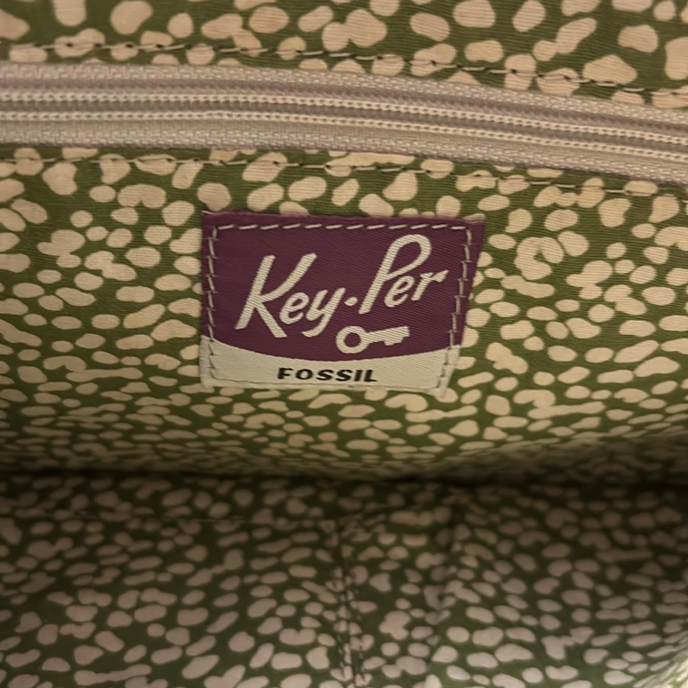 FOSSIL Key-Per Quilted Shoulder Bag - Picture 8 of 9